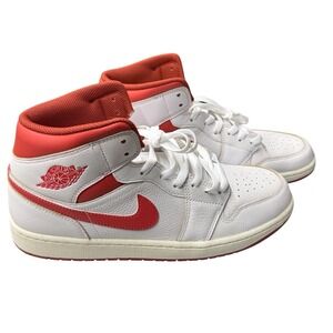 Nike Air Jordan 1 Mid SE in the 'White Dune Red' colorway. Sz 12
